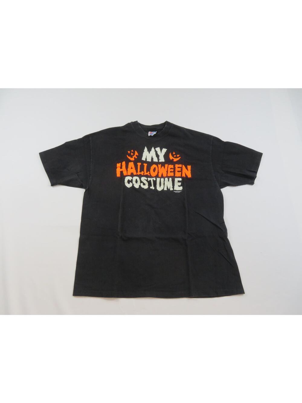 My Halloween Costume T-shirt Black Glow in the Dark Graphics Sz XL